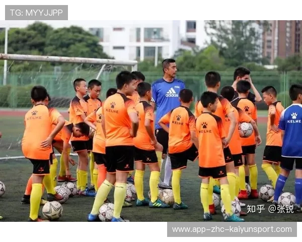 职业俱乐部是否加强球员职业素养和团队精神培养,如何提高我国职业俱乐部的收入 职业俱乐部是否加强球员职业素养和团队精神培养,如何提高我国职业俱乐部的收入